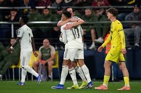 从皇家内廷到市井街头：解析中国博弈玩法的下沉与演变。（从宫廷到坊间：透视中国博弈文化的民间化与演进）